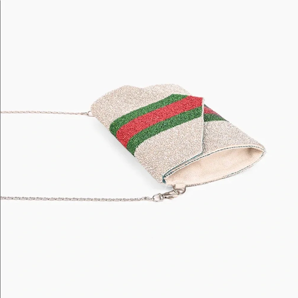 America & Beyond Oscar Winning Clutch - Picture 4 of 7